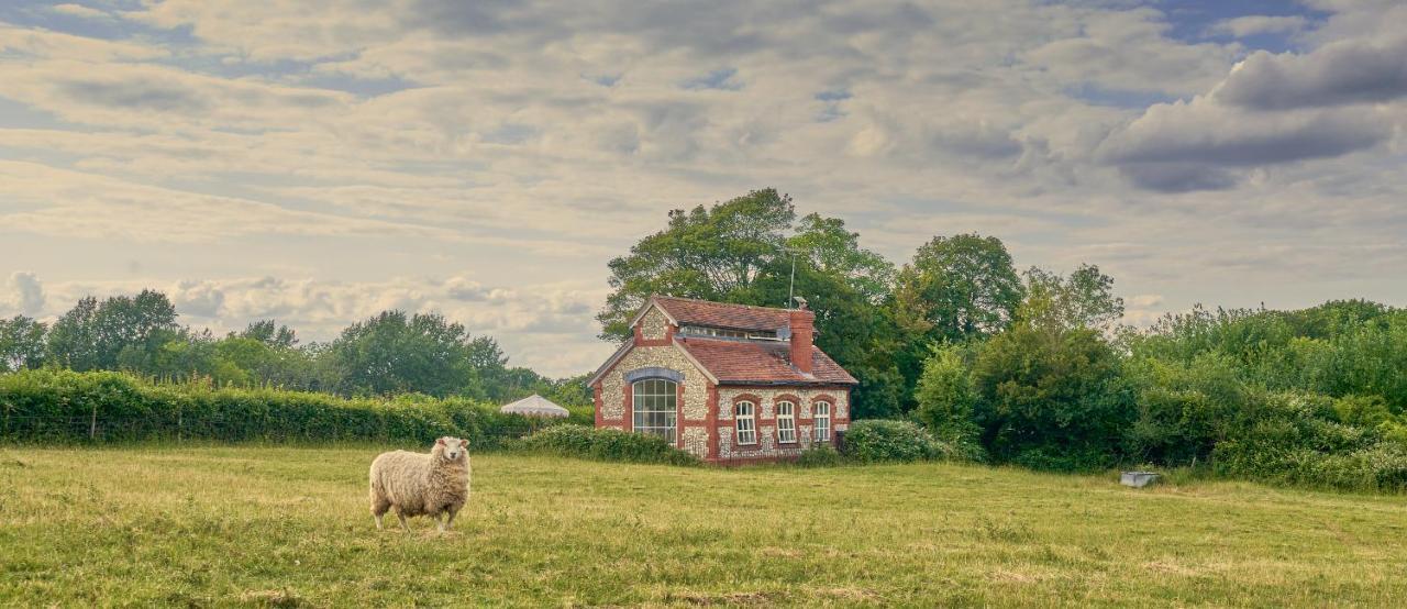 Вілла The Pump House At Wiston Estate Ashington  Екстер'єр фото